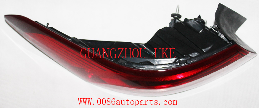 TAIL LAMP     -     131-1915R-A(图3)
